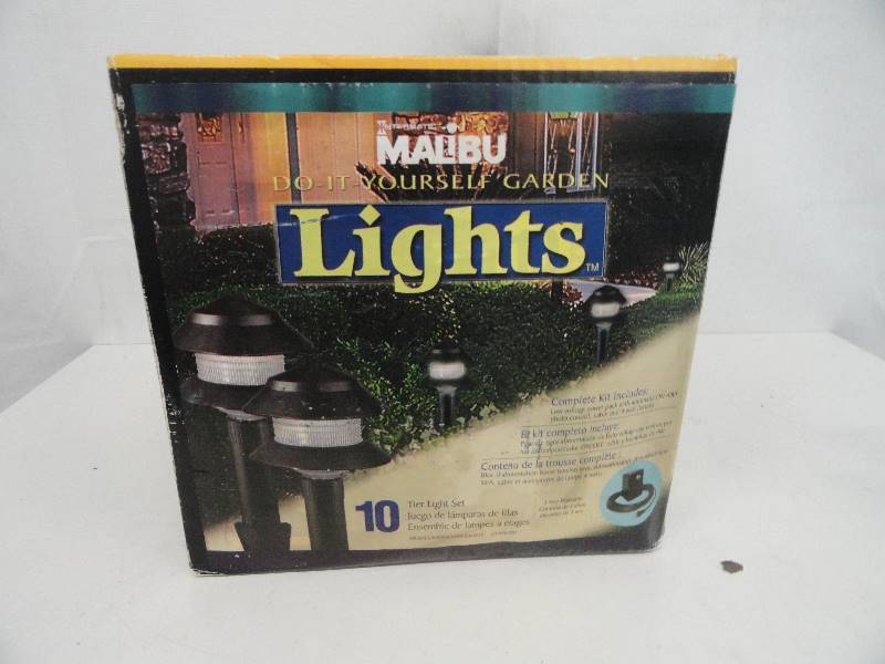 Lights 10Tier light set Malibu Garden Lights new in box