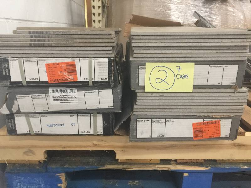lot 2 image: TrafficMASTER Groutable 18 in. x 18 in. Taupe Cotto Peel and Stick Vinyl Tile (36 sq. ft.  case)  7a case open box never used Model # A8015821