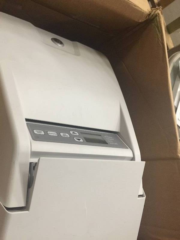 lot 29 image: GE 45,000 Grain Water Softener Model # GXSH45V open box never used  plastic cover are damage pleas review the picture stock photo are used to display the unit