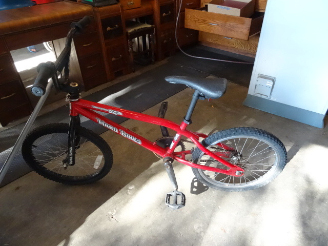 Haro race bike back trail x2
