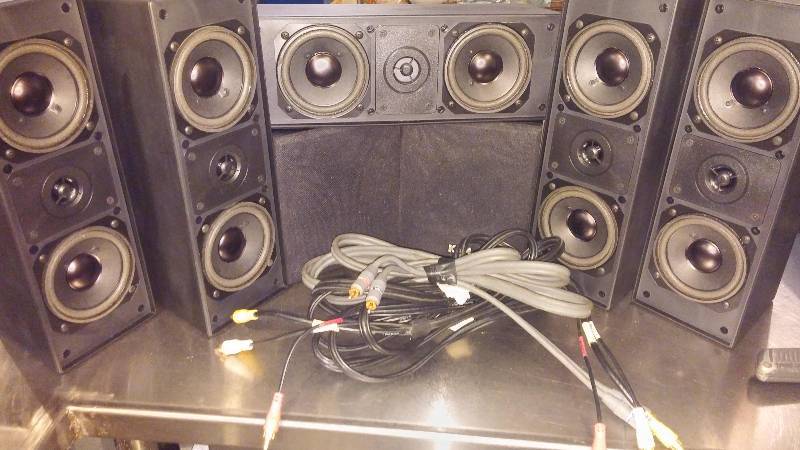 KLH 7.1 surround speakers 8ohm Model 10s 10c series and bookshelf
