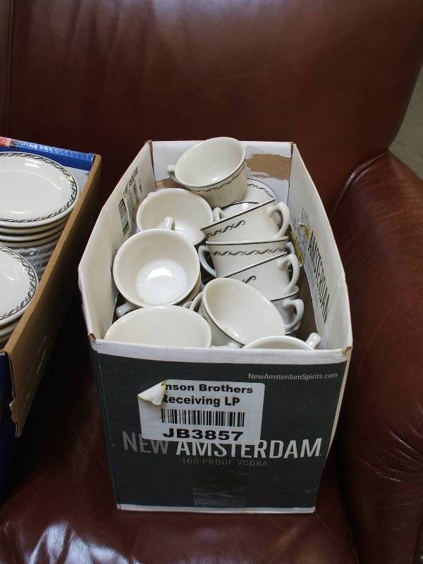 COMMERCIAL CUPS, SAUCERS, PLATES