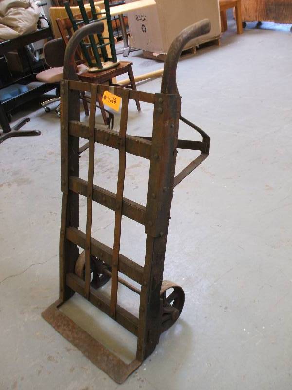 VINTAGE WAREHOUSE DOLLIE