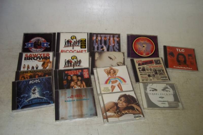 16 Music CDs