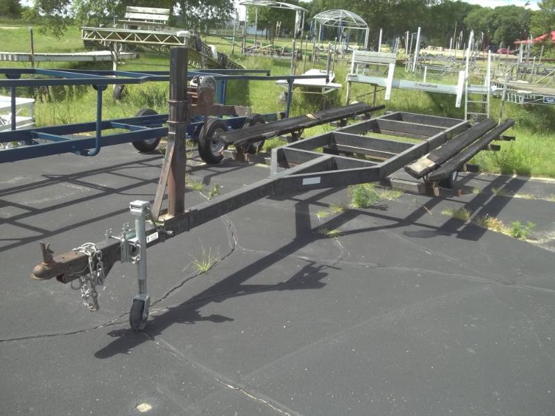 Bunk Pontoon Trailer