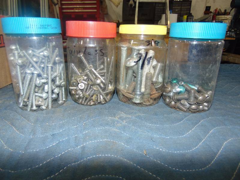 lot 19 image: Misc Lot Of Hardware