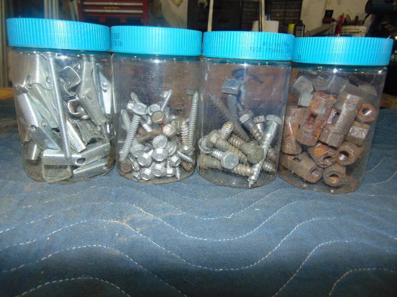 lot 20 image: Misc Lot Of Hardware