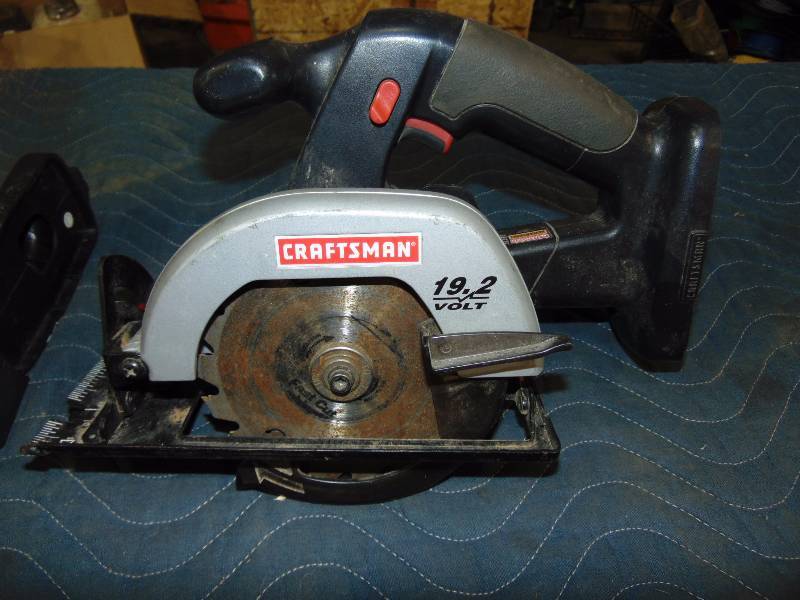 lot 48 image: Craftsman Power Tools