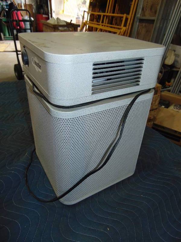 lot 50 image: Austin Health Mate Air Filer System