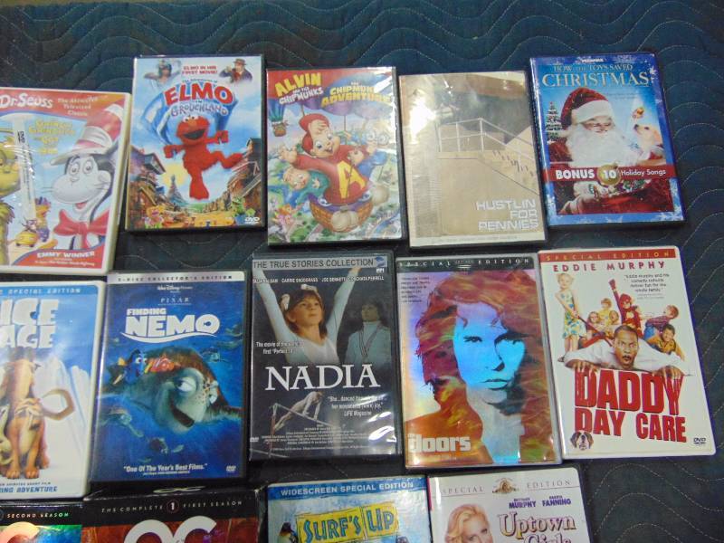 lot 100 image: Large Lot of DVDs