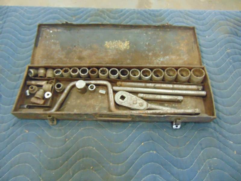 lot 120 image: Misc Tools