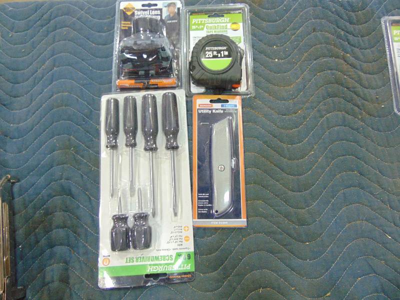 lot 129 image: Tool Lot