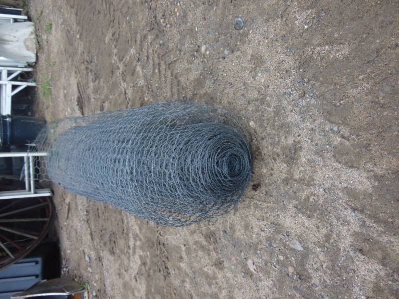 lot 140 image: Roll of Chain Link Fence