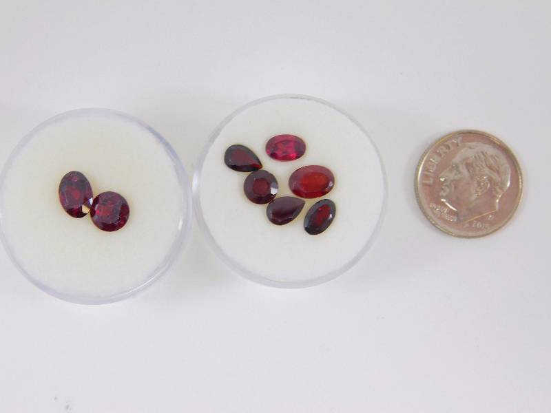 (8) Red Garnet 5.93 ct