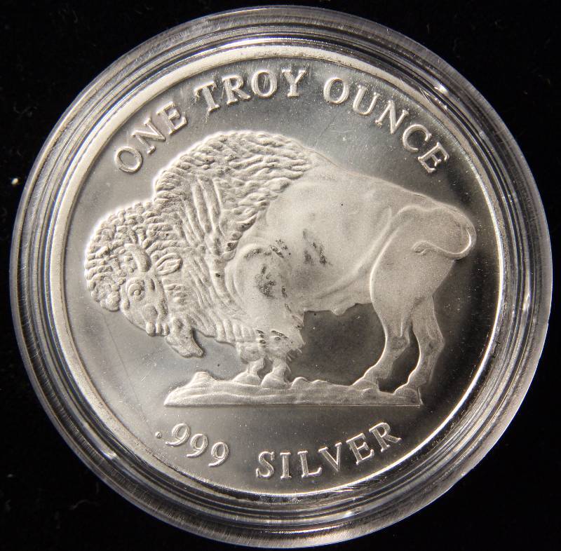 1 TROY OZ. .999 FINE SILVER INDIAN BUFFALO IN AIRTITE HOLDER