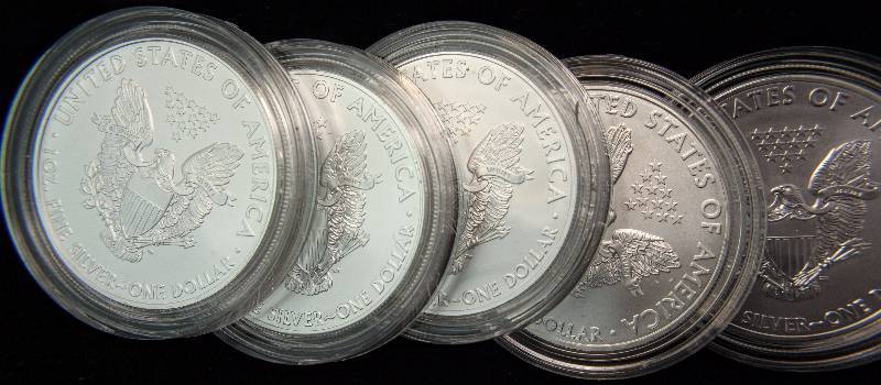 GROUP OF 5 SILVER AMERICAN EAGLES IN AIRTITE HOLDERS  (3)2008 & (2) 2013