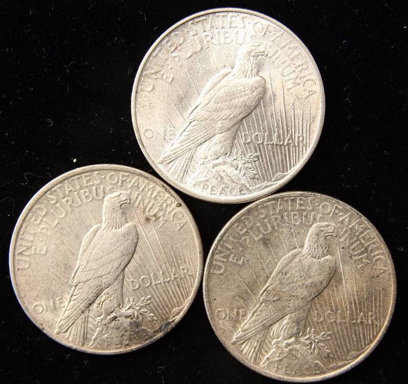 GROUP OF 3 1922-P PEACE SILVER DOLLARS AU-UNC