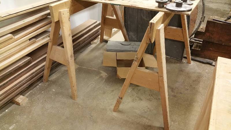 lot 45 image: (2) Saw Horses & Table Top