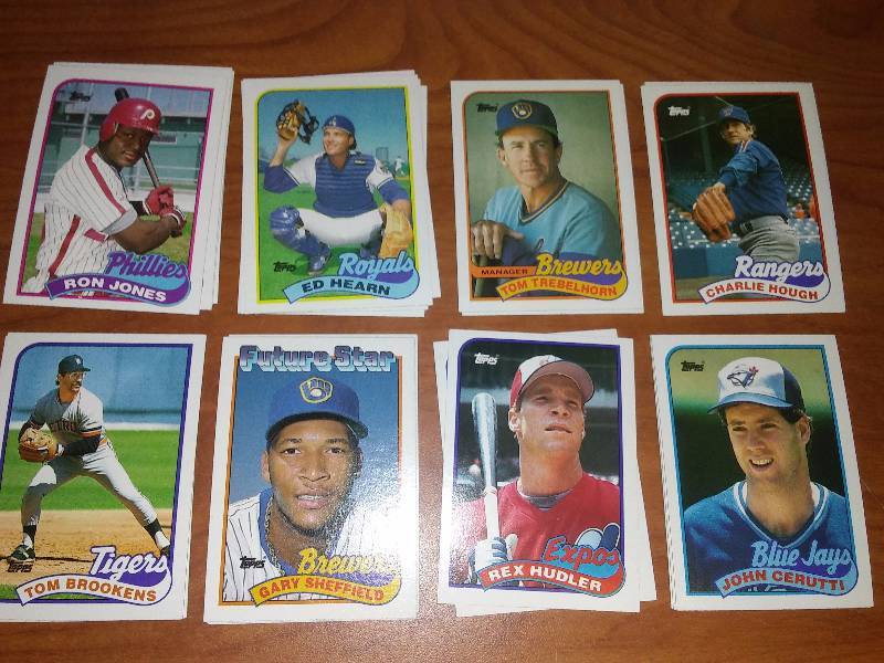 lot 32 image: 1989 TOPPS 1989 MLB Baseball Trading cards