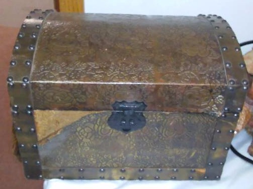 lot 47 image: Treasure Chest of Goodies