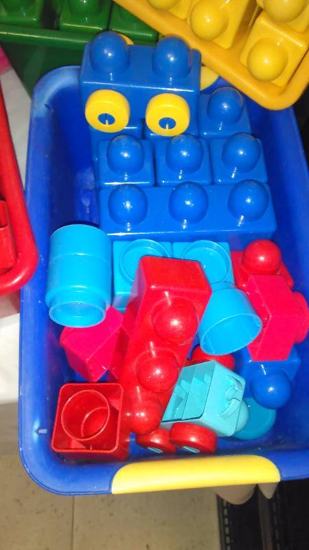lot 67 image: Jumbo Legos and more, Cherokee Girls Winter Boots (like new Size 9)