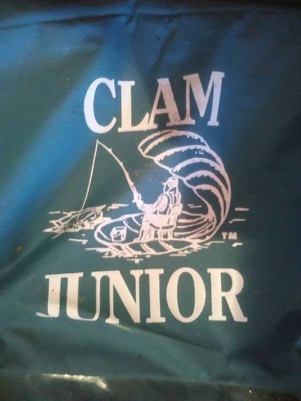 lot 144 image: Clam Junior Portable Ice Fishing Shelter
