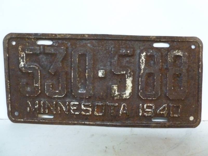 lot 132 image: Vintage License Plate