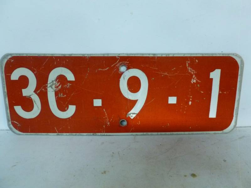 lot 142 image: Fire Sign