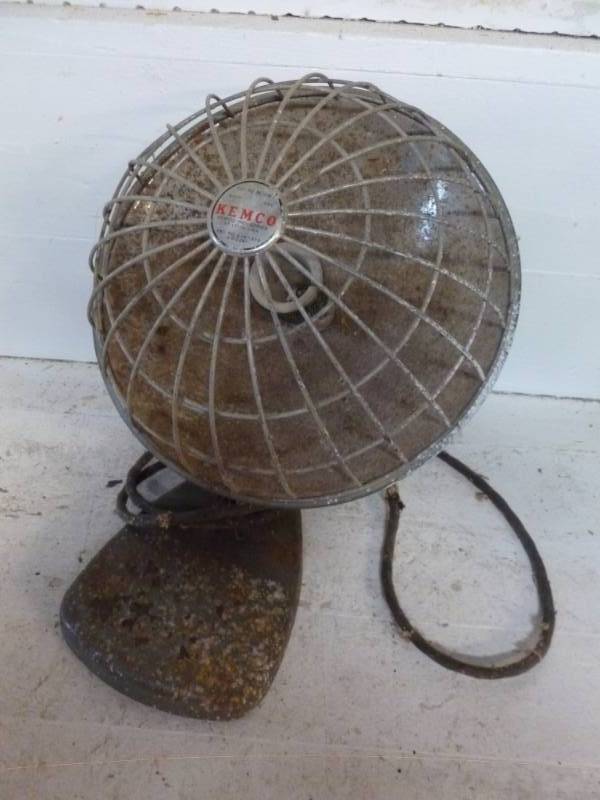 lot 166 image: Vintage Heater