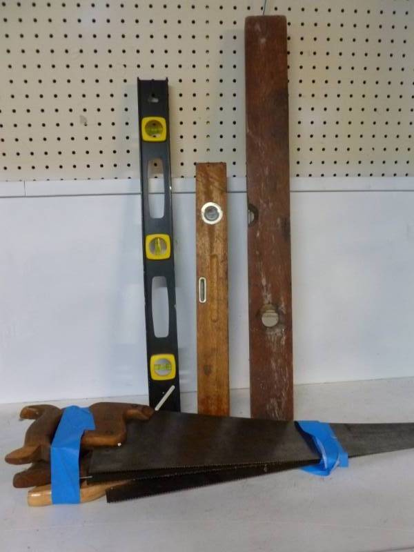 lot 171 image: Vintage Tools