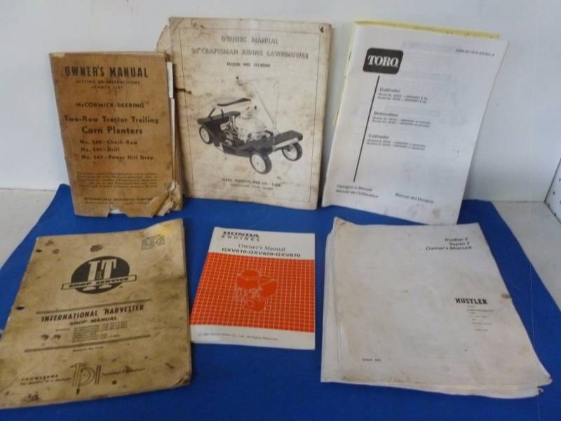 lot 191 image: Vintage Manual