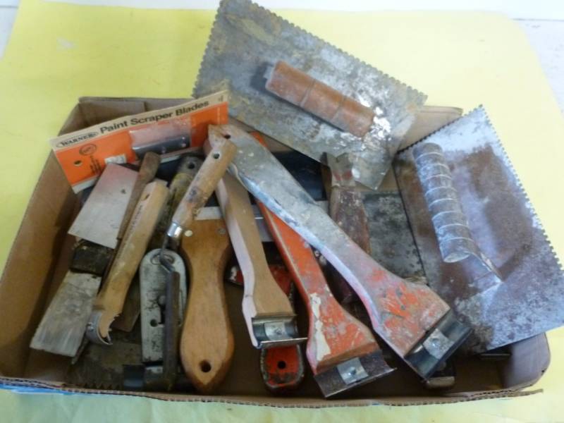 lot 212 image: Tools