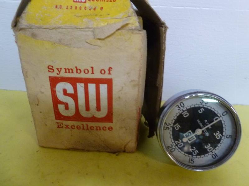lot 216 image: RPM Instrument