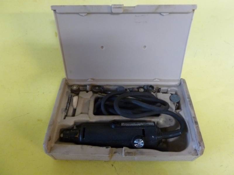 lot 230 image: Dremel