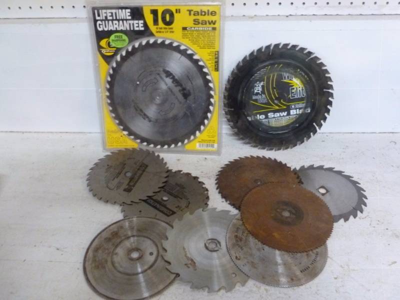 lot 231 image: Saw Blades