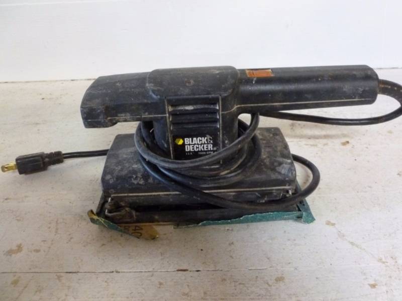 lot 233 image: Sander