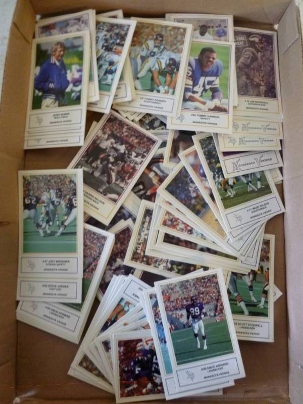 lot 250 image: Sports Collectible