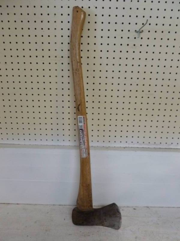 lot 253 image: Ax