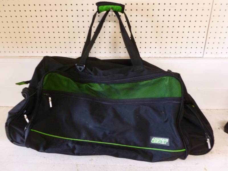 lot 259 image: Arctic Cat Bag
