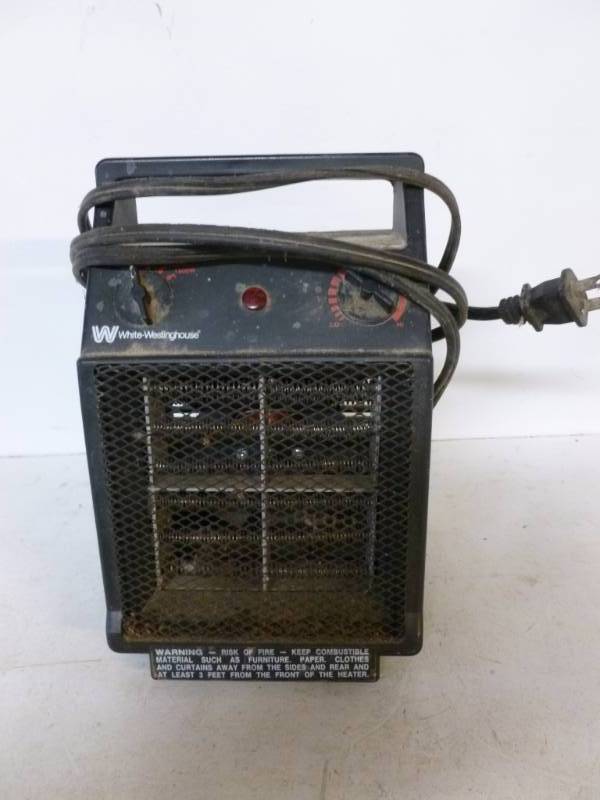 lot 55 image: Heater