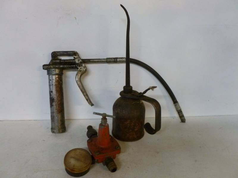lot 56 image: Oilier