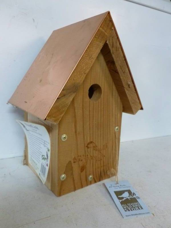 lot 57 image: New Bird House