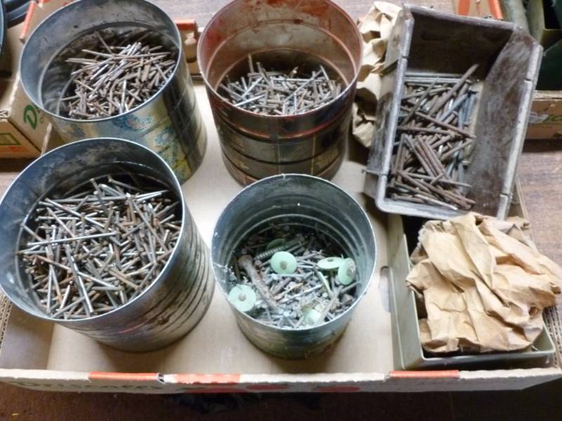 lot 70 image: Nails