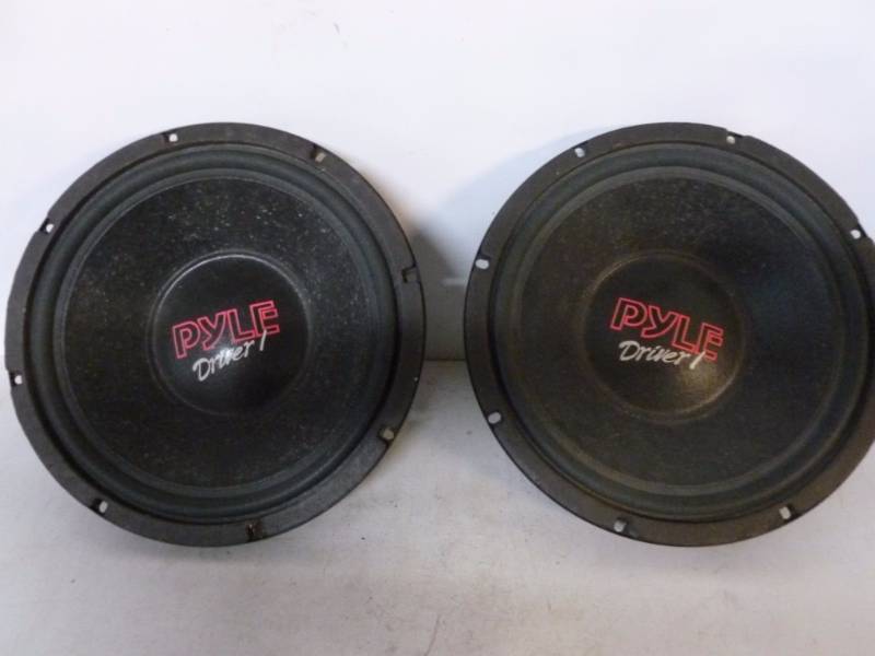 lot 101 image: Pyle Speakers