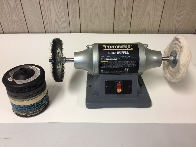 lot 9 image: Buffer 6 34 HP Performax  Extra Pads