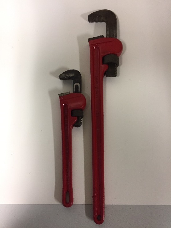 lot 27 image: Pipe Wrenches 14 & 24 - Craftsman