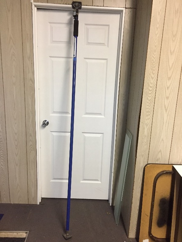 lot 47 image: Quick-Support Rod Telescoping 6 to 11