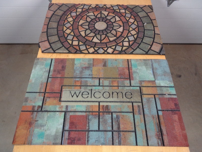 lot 17 image: 2 New Heavy Door Mats