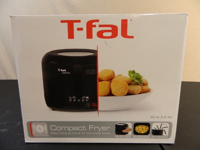lot 25 image: New T-Fal Compact Fryer