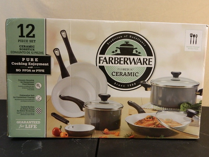 lot 71 image: New Farberware 12 PC Pan Set